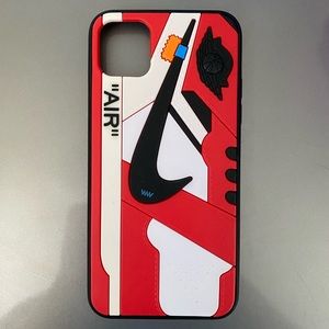Off-White Jordan 1 Sneaker iPhone 11 Pro Max Case